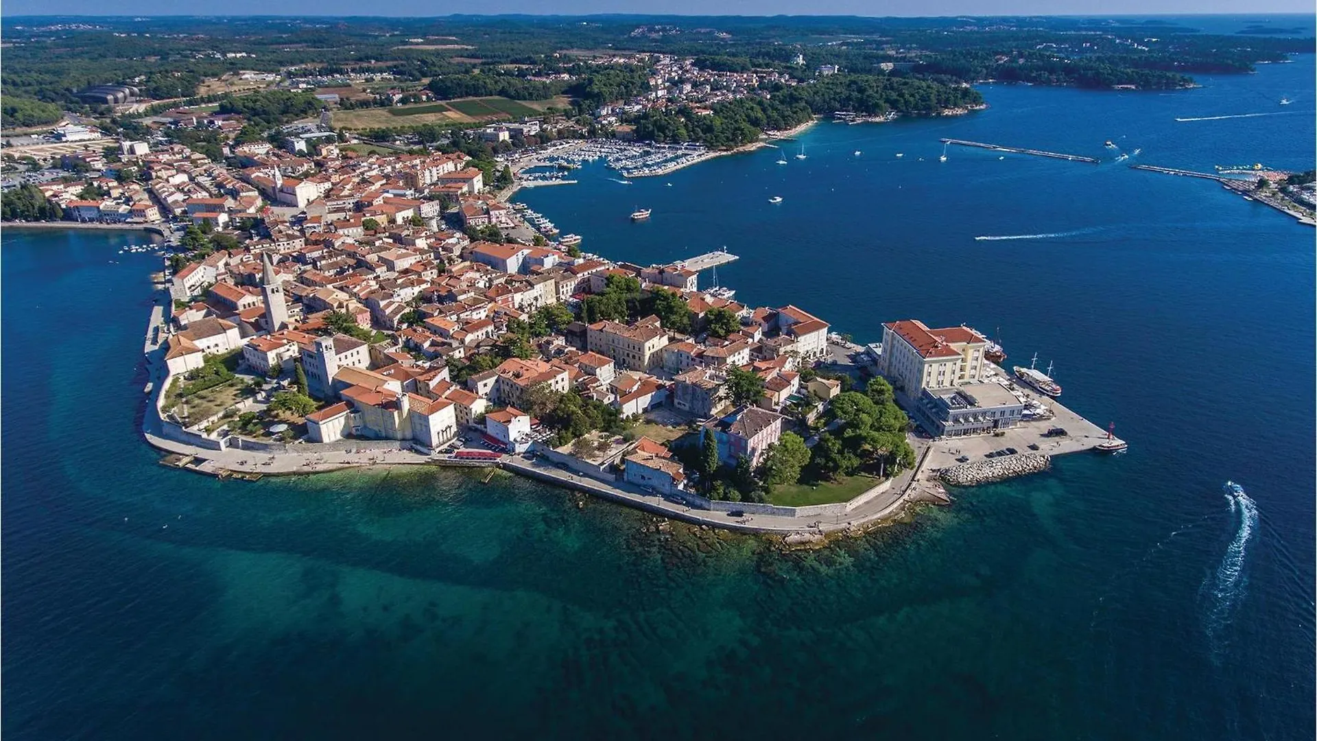 Lovely Apartment In Porec With Kitchen