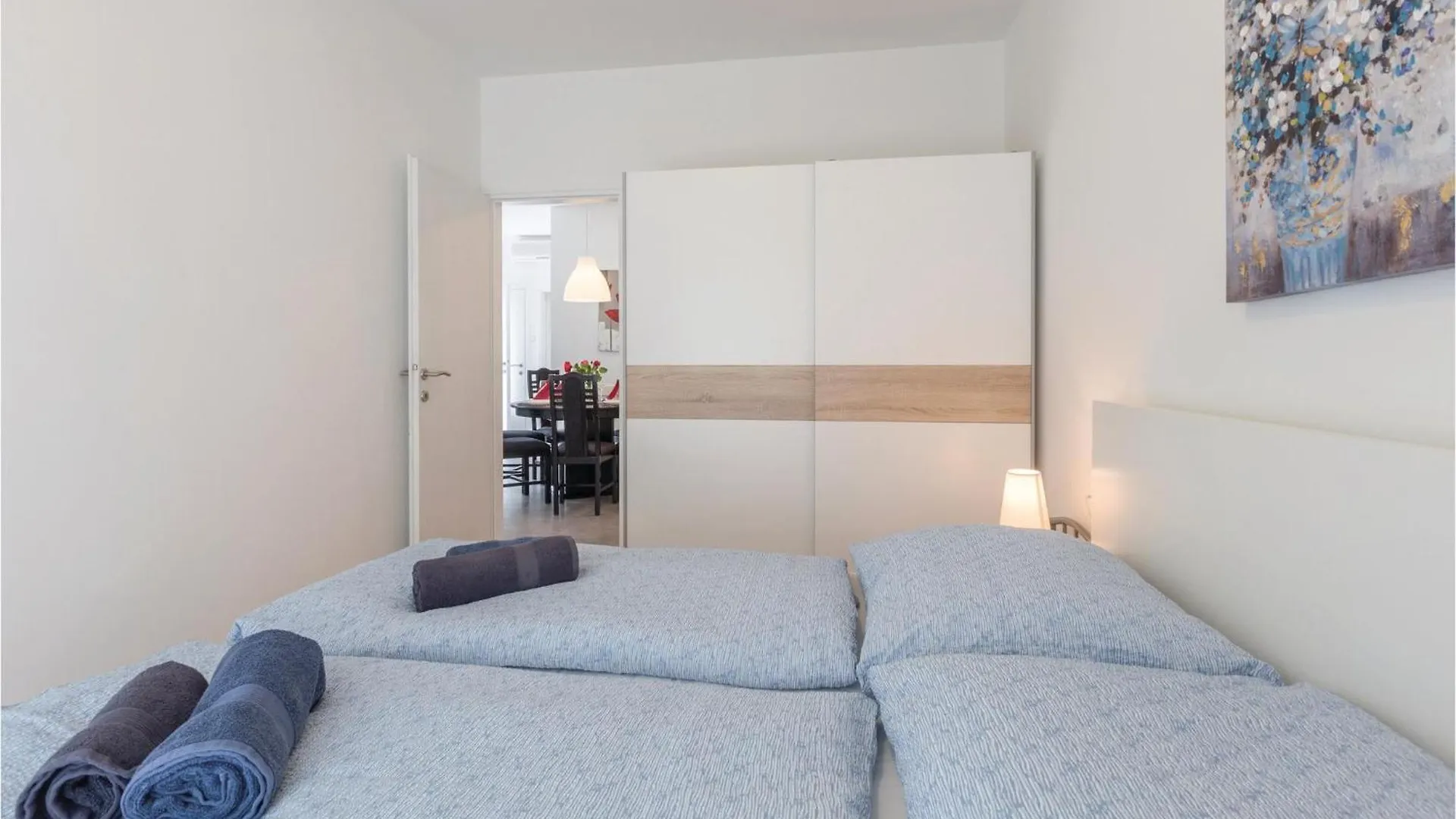 Lovely Apartment In Porec With Kitchen 크로아티아